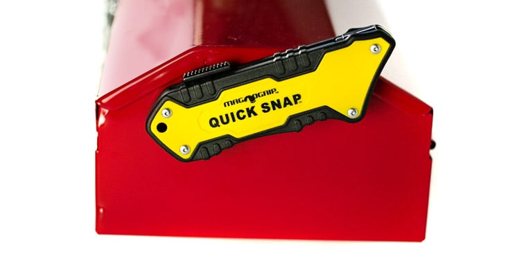 MagnoGrip Quick Snap Magnetic Slide Utility Knife with Universal Holder