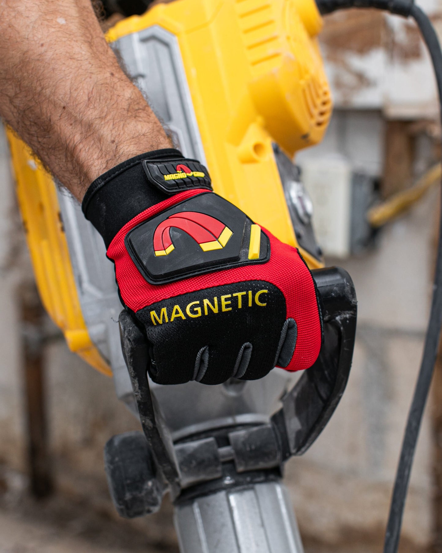 MagnoGrip Pro Performance Work Glove with Integrated Magnetic Storage - Red